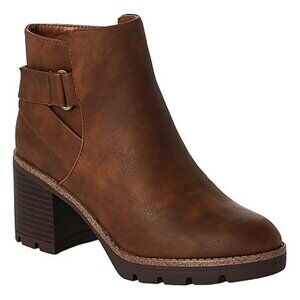 Naturalizer Maren Water-Repellent Heeled Bootie in Chestnut